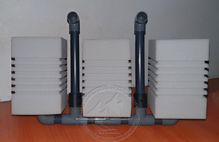 Akvarijní filtr 3 x molitan 10x10x16 cm